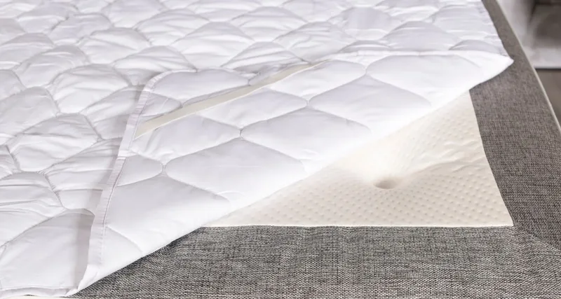 Madrasskydd Cottage Dream i 100% Bomull - 120x200 cm - Products - Textil & mattor - Sängkläder