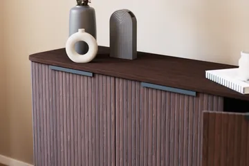 Kopparbo Sideboard Valnöt - Mörkbrunt valnötsträ - Products - Förvaring - Förvaringsmöbler - Sideboard & skänk