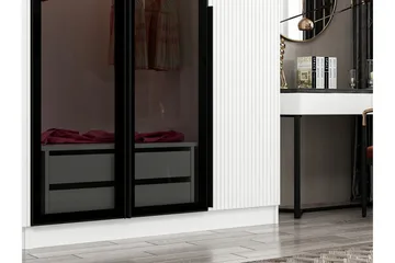 Fruitland Garderob 225 cm - Vit - Products - Förvaring - Garderober & garderobssystem - Garderobsskåp