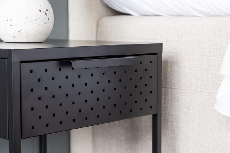 Sacramento Sängbord 40 cm - Svart - Products - Möbler - Bord & matgrupp - Avlastningsbord & sidobord - Sängbord & nattduksbord