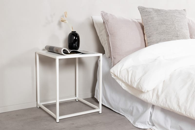 Staal Sidobord - Vit - Products - Möbler - Bord & matgrupp - Avlastningsbord & sidobord - Brickbord & småbord