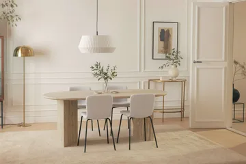 Dano Matbord 180 cm  med 4 Katy Matstolar - Travertin / Vit - Products - Möbler - Bord & matgrupp - Matgrupp