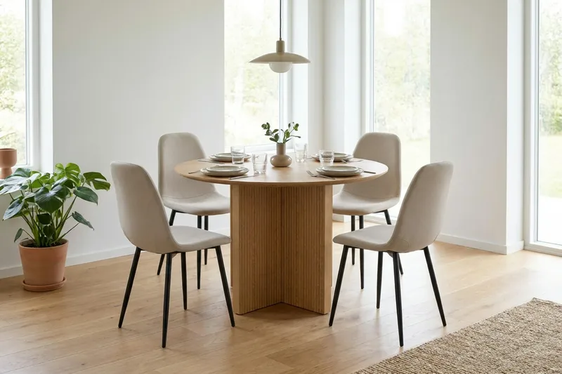 Edda Matgrupp runt 110 cm Ek med 4 Nibe Matstolar - Ek - Products - Möbler - Bord & matgrupp - Matgrupp