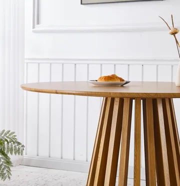 Inez runt matbord Ø120 cm - Ek - Ek - Products - Möbler - Bord & matgrupp - Matbord & köksbord