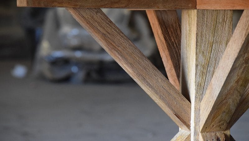 Palma runt matbord Ø140 cm - Återvunnet trä - Återvunnet trä (drivved) - Products - Möbler - Bord & matgrupp - Matbord & köksbord