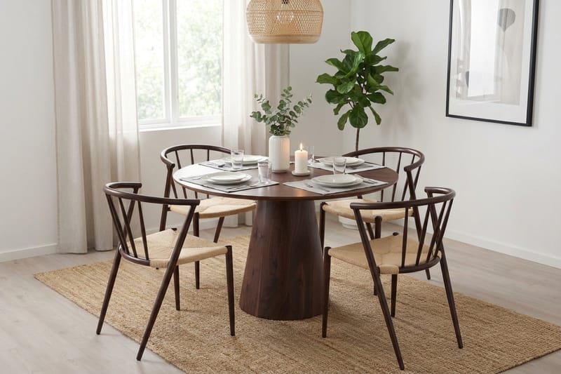 Siena Matgrupp runt 110 cm Valnöt med 4 Winston Matstolar - Valnöt - Products - Möbler - Bord & matgrupp - Matgrupp