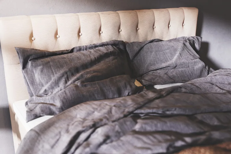 Boxy Box Bed 140x200 cm - Beige - Products - Möbler - Säng - Säng med förvaring