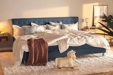 Ella Familjesäng 280x200  cm - (+Fler val) Mörkblå - Products - Möbler - Säng - Kontinentalsäng
