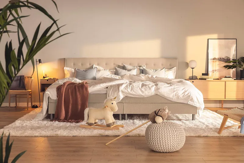 Ella Familjesäng 280x210  cm - (+Fler val) Beige - Products - Möbler - Säng - Kontinentalsäng