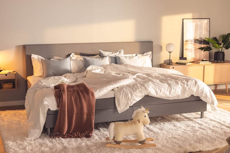 Ella Familjesäng Sängpaket 280x200  cm - (+Fler val) Ljusgrå - Products - Möbler - Säng - Kontinentalsäng