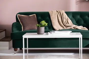 Howard Riviera 3-sits Sammetssoffa - Grön - Products - Möbler - Soffa - 3 sits soffa