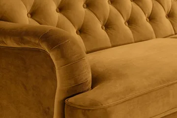 Howard Riviera 3-sits Sammetssoffa - Mörkgul - Products - Möbler - Soffa - 3 sits soffa