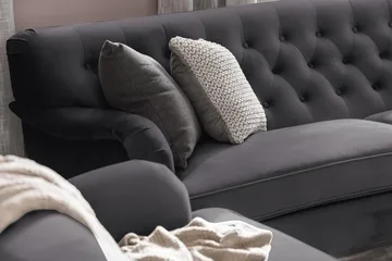 Howard Riviera 3-sits Svängd Sammetssoffa - Mörkgrå - Products - Möbler - Soffa - 3 sits soffa