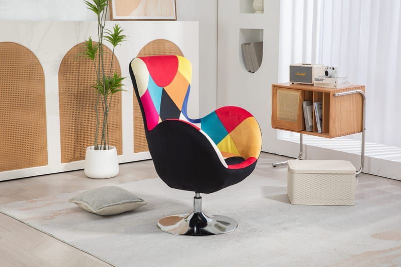 Fåtölj flerfärgad - Lucille - Products - Möbler - Fåtölj & stolar - Fåtölj - Öronlappsfåtölj