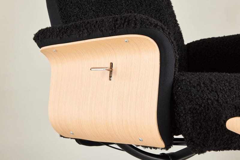 Hagön reclinerfåtölj med fotpall - Svart/oljad ek - Antracit teddy - Products - Möbler - Fåtölj & stolar - Fåtölj - Biofåtölj & reclinerfåtölj