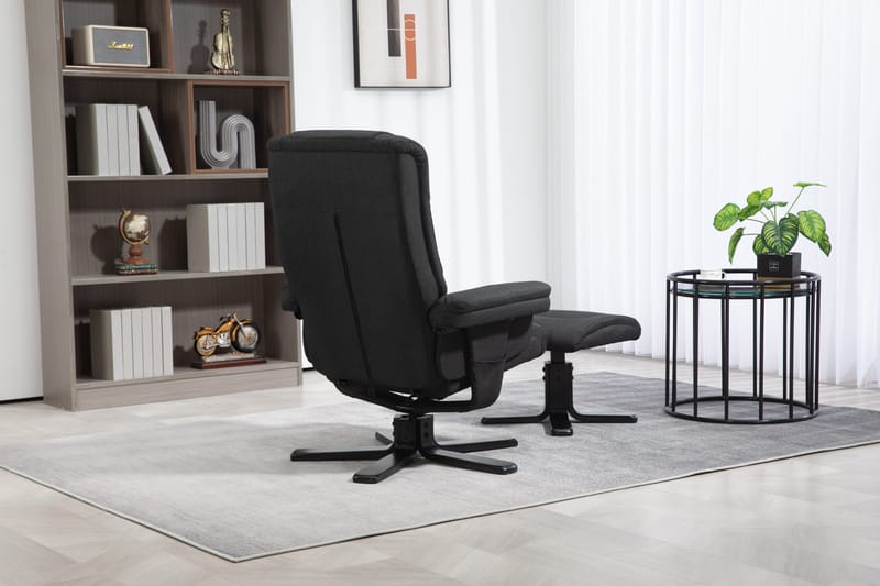 Oslo reclinerfåtölj med pall - Cortina svart - Svart - Products - Möbler - Fåtölj & stolar - Fåtölj - Biofåtölj & reclinerfåtölj