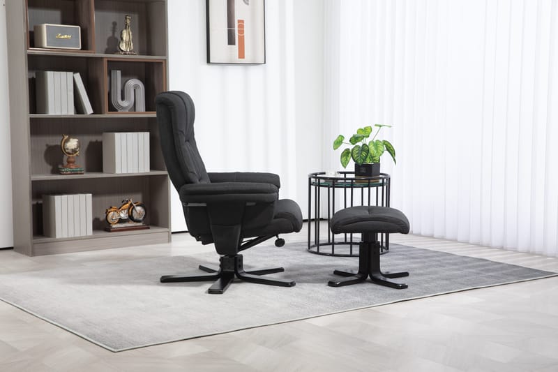 Oslo reclinerfåtölj med pall - Cortina svart - Svart - Products - Möbler - Fåtölj & stolar - Fåtölj - Biofåtölj & reclinerfåtölj