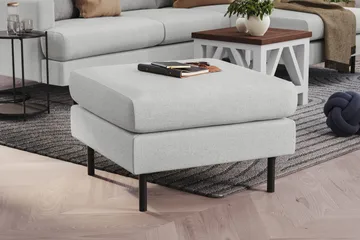 Menard Compact Fotpall 68 cm - Ljusgrå - Products - Möbler - Fåtölj & stolar - Pall & puff - Fotpallar