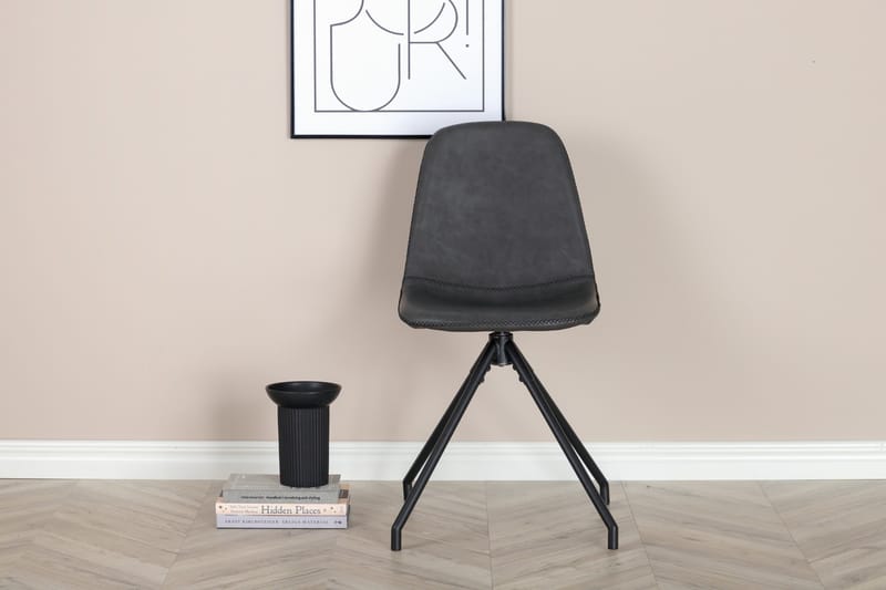 Polar Matstol - Svart - Products - Möbler - Fåtölj & stolar - Matstol & köksstol