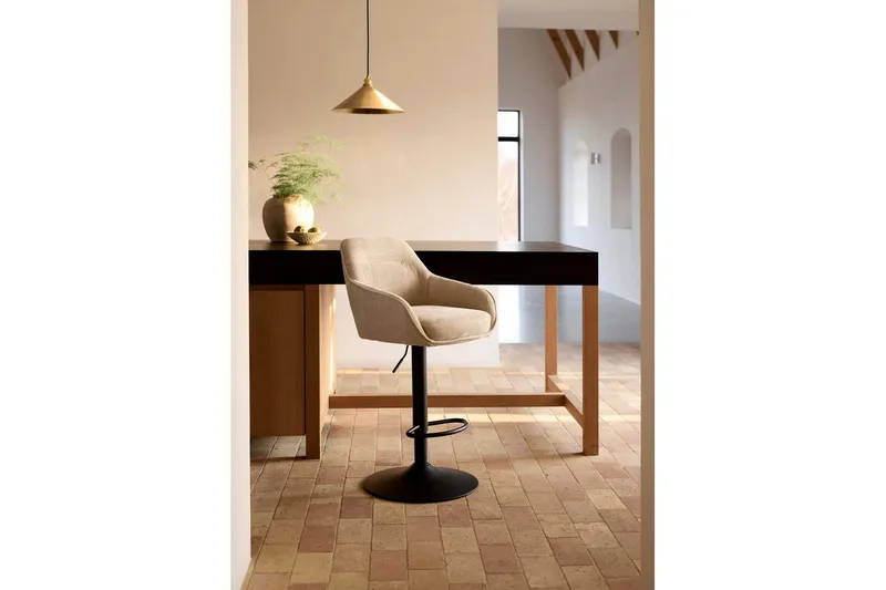 Sons Barstol - Linnebeige - Products - Möbler - Fåtölj & stolar - Barstol & barpall