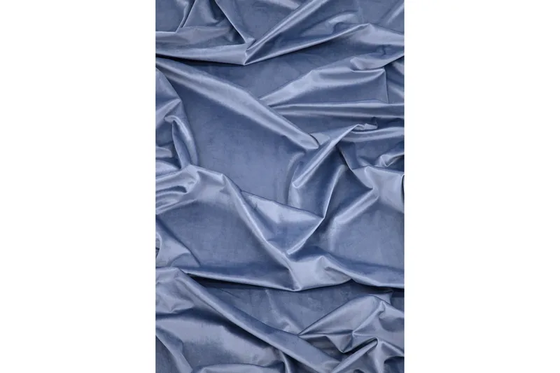 Mary Gardin 135x250 cm - Blå - Products - Textil & mattor - Gardiner - Gardinlängder - Kanallängd