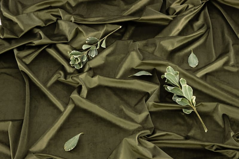 Mary Gardin 135x250 cm - Grön - Products - Textil & mattor - Gardiner - Gardinlängder - Kanallängd