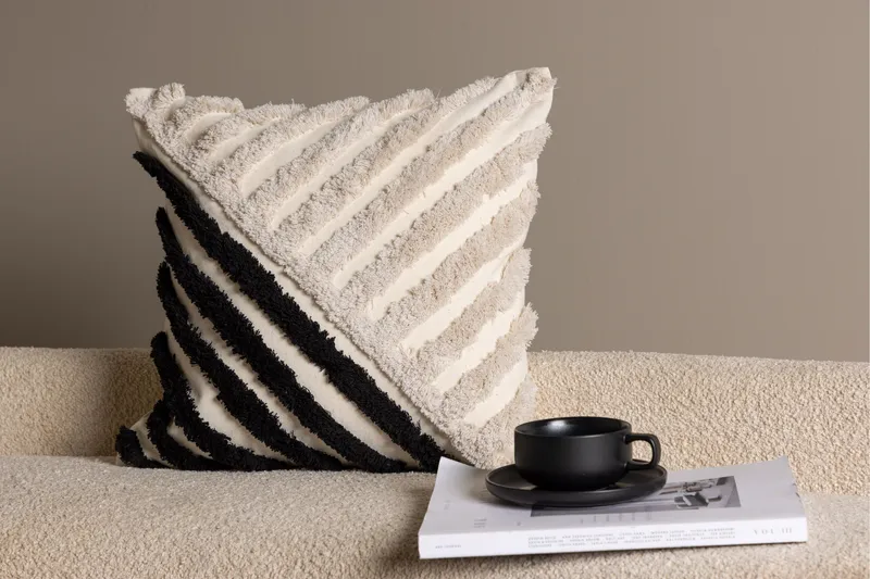 Zara Kuddfodral - Vit - Products - Textil & mattor - Kudde & kuddfodral - Kuddfodral