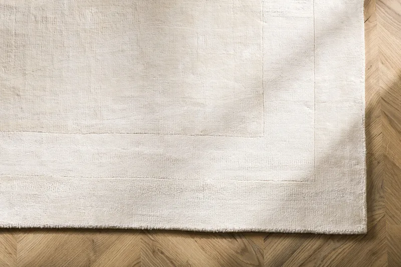 Boston Viskosmatta 160x230 cm - Vit - Products - Textil & mattor - Matta - Modern matta - Viskosmatta & konstsilkesmatta