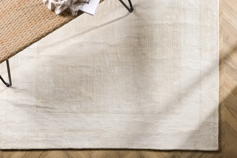 Boston Viskosmatta 160x230 cm - Vit - Products - Textil & mattor - Matta - Modern matta - Viskosmatta & konstsilkesmatta