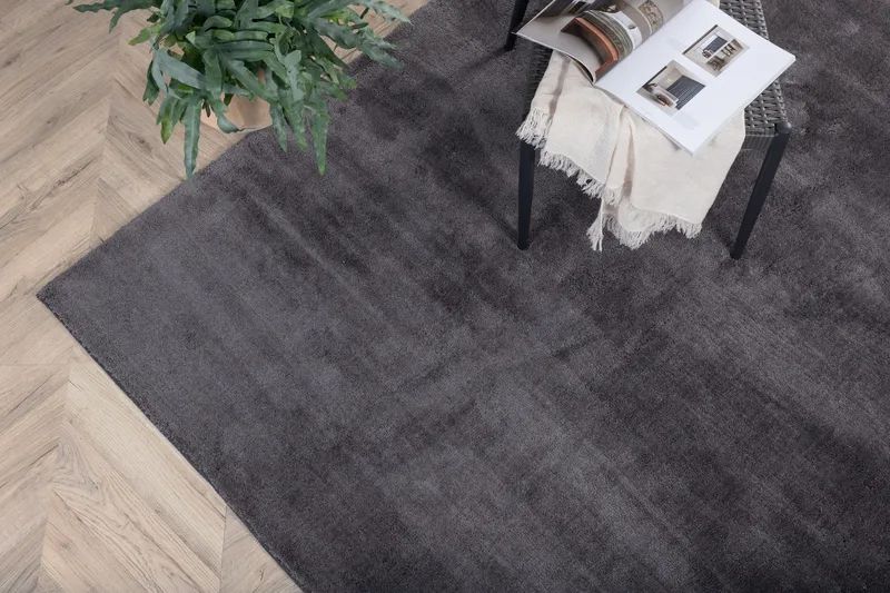 Undra Viskos-look Matta 250x350 - Mörkgrå - Products - Textil & mattor - Matta - Modern matta - Viskosmatta & konstsilkesmatta