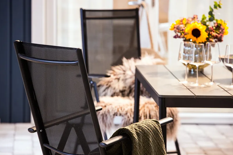 Maggie Positionsstol - Svart - Products - Utemöbler & utemiljö - Utestol & trädgårdsstol - Positionsstol