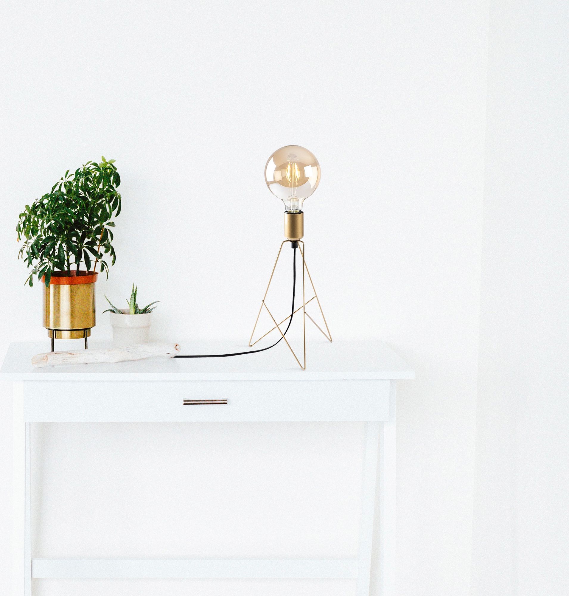 Pyramid Tischlampe - Gold