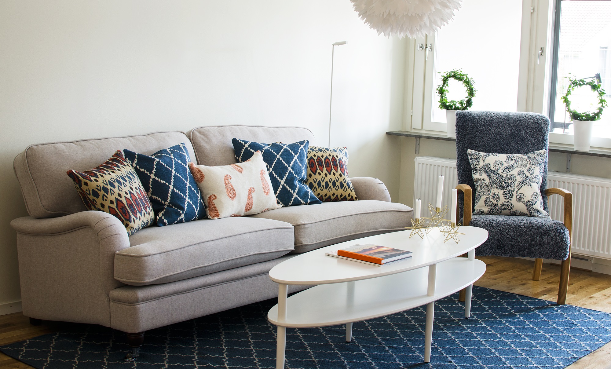 Howard Luxor Sofa 4-Sitzer - frei wählbare Farbe Howard Luxor Sofa 4-Sitzer - frei wählbare Farbe