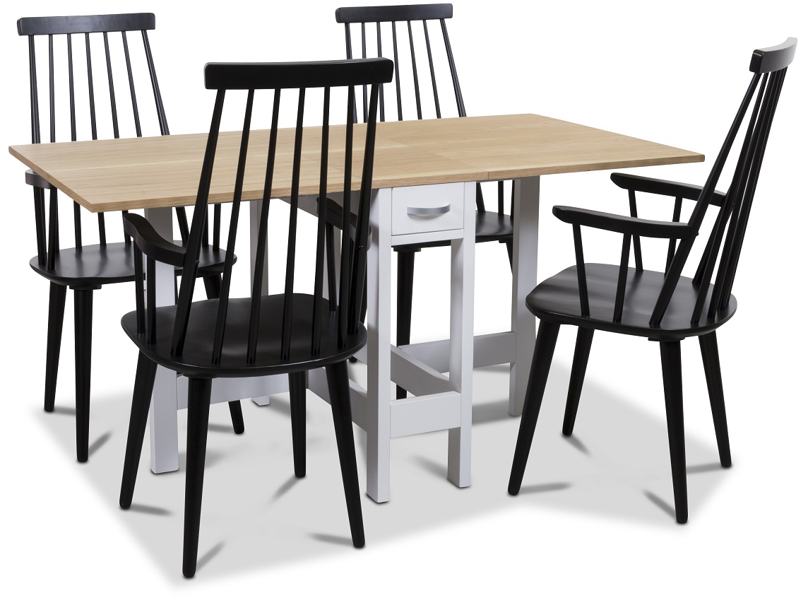 Signum Essgruppe Slag Tisch Weiß/Eiche mit 4 schwarzen Dalsland Rohrstühlen mit Armlehnen Signum Essgruppe Slag Tisch Weiß/Eiche mit 4 schwarzen Dalsland Rohrstühlen mit Armlehnen
