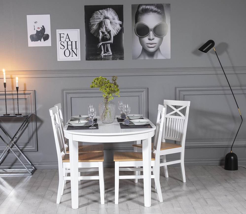 G�s� Essgruppe: Tisch 160/210 cm inklusive 4 F�r� St�hle mit Kreuz - Eiche/wei�