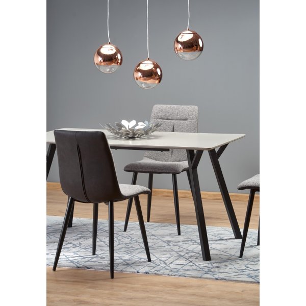 Valarauk Esstisch 140 cm - Hellgrau/Schwarz Valarauk Esstisch 140 cm - Hellgrau/Schwarz