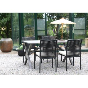 Scottsdale Outdoor-Essgruppen-Esstisch mit 4 Skanr-Gestellsthlen - Grau/Teak/Schwarz