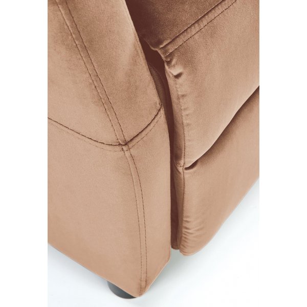 Gunvor Liegesessel aus beigem Samt Gunvor Liegesessel aus beigem Samt