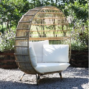 Iglu-Lounge-Sofa aus Rattan + Möbelpflegeset für Textilien