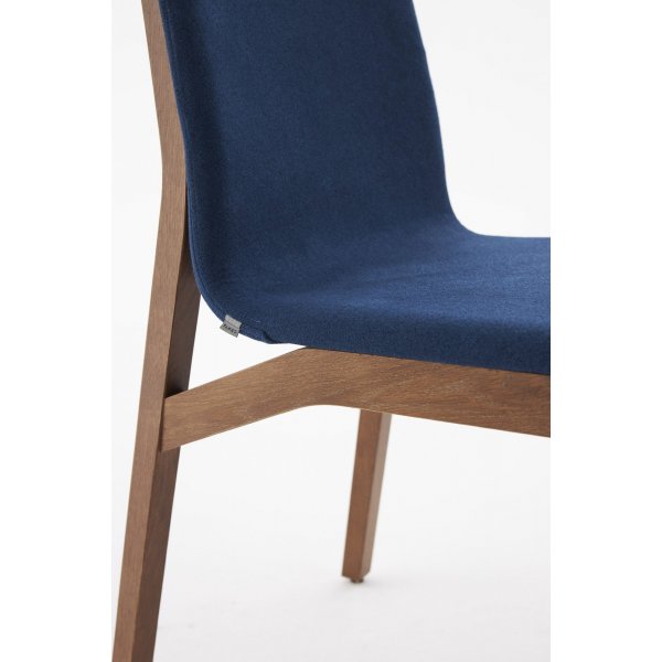 Kos Esszimmerstuhl - Optionale Farbe des Rahmens und der Polsterung