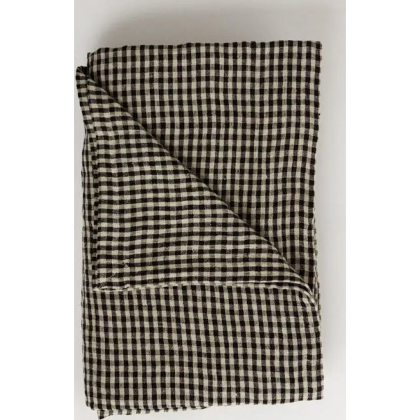 Tischdecke falten