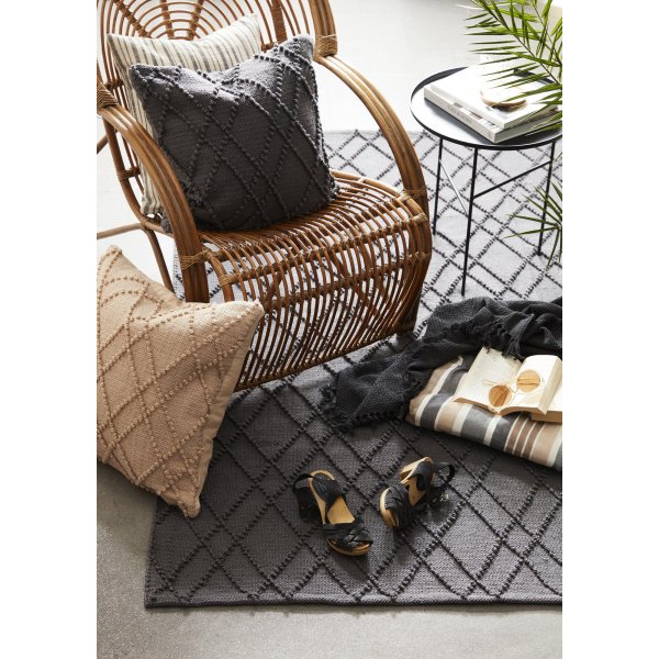 Alma Kissenbezug 50 x 50 cm - Beige