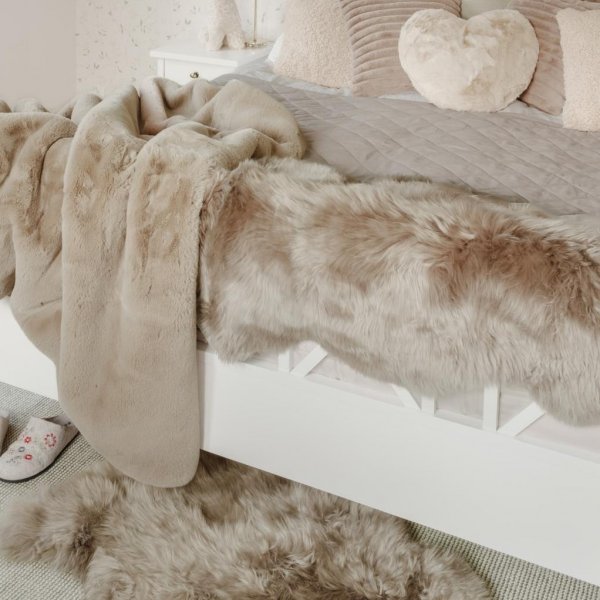 Sanftes Schaffell Taupe - 60 x 100 cm
