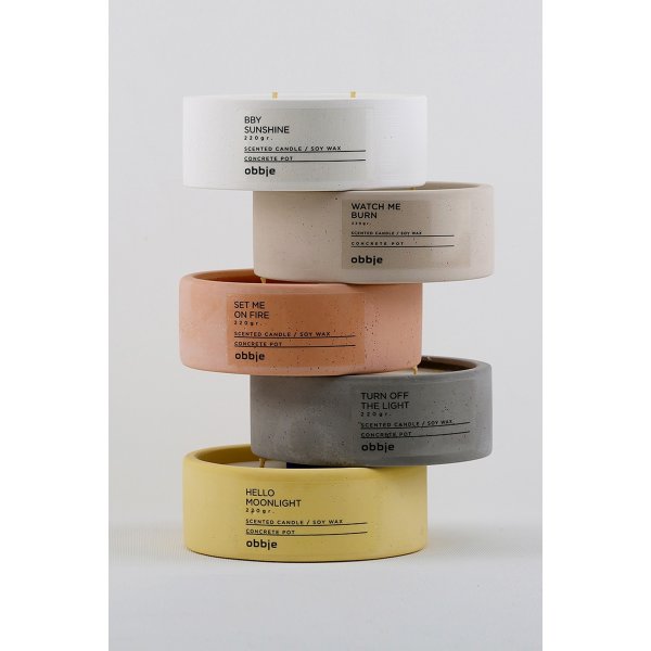 Watch Me Burn Duftkerze niedrig - Beige Watch Me Burn Duftkerze niedrig - Beige