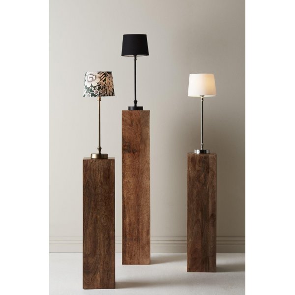 Liam Tischlampe - Grün/Weiß/Messing - 59 cm Liam Tischlampe - Grün/Weiß/Messing - 59 cm