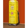 Schreibtisch mit Garderobe und eingebauter Tankstelle - Jede Farbe!