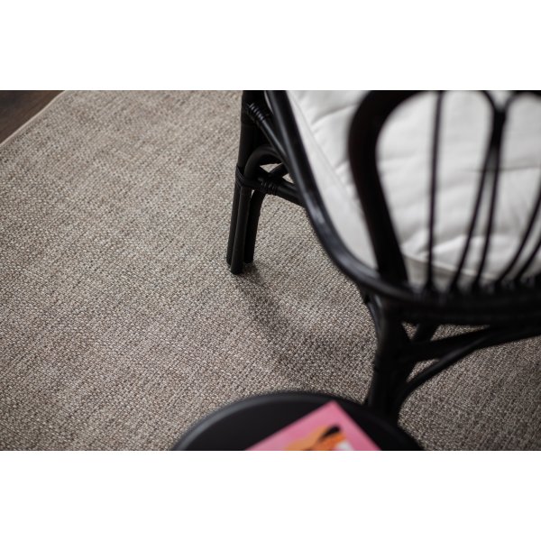 Flachgewebter Teppich Capri aus Leinen Flachgewebter Teppich Capri aus Leinen