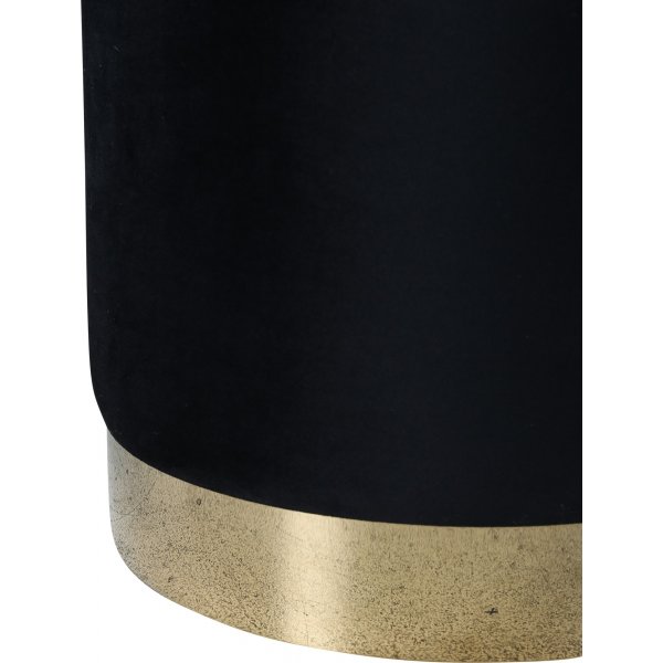 Remi Hocker - Schwarzer Samt Remi Hocker - Schwarzer Samt