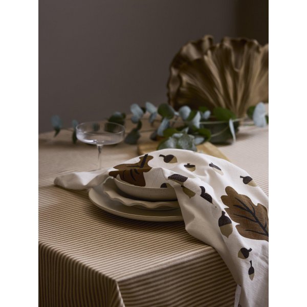 Eichel-Küchentuch 50 x 70 cm - Dunkles Nougat Eichel-Küchentuch 50 x 70 cm - Dunkles Nougat