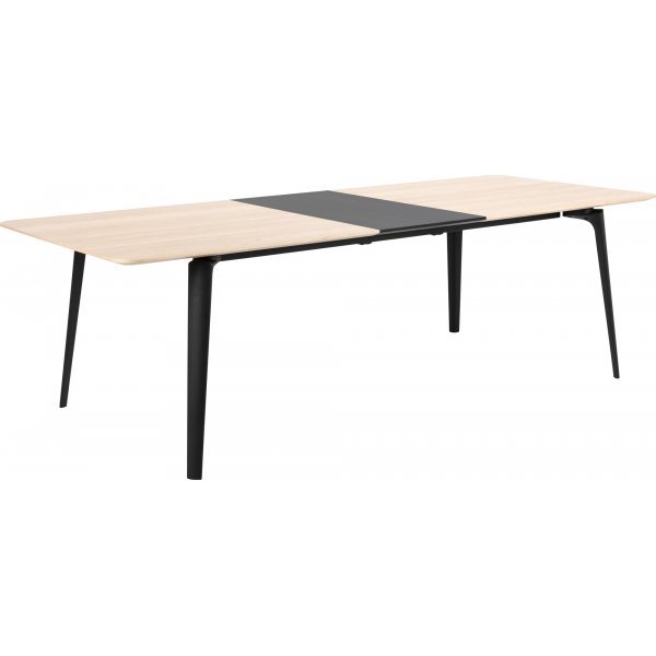 Schließen Sie eine zusätzliche Scheibe an - Schwarz Schließen Sie eine zusätzliche Scheibe an - Schwarz